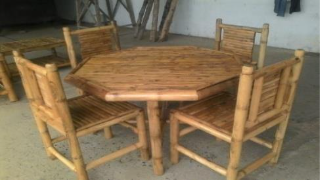 Sath Kone dining